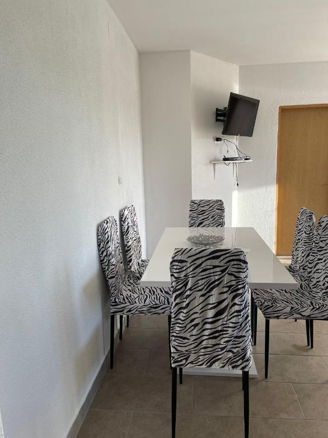 Zuti Appartement