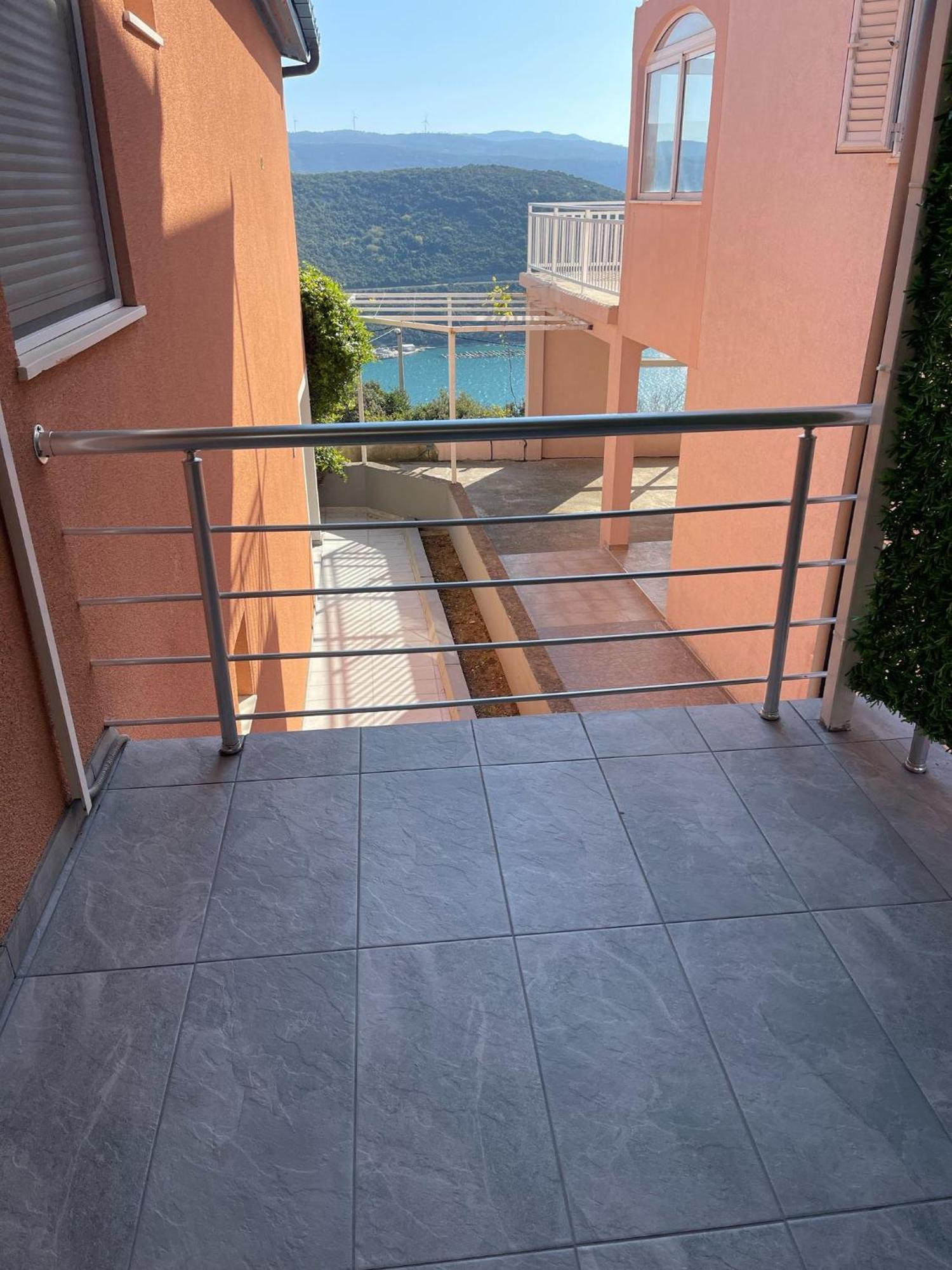 Zuti Appartement *